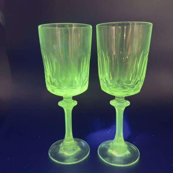 Tiffin Franciscan Atwater Stem Goblet Clear Glasses Manganese 365nm Green UV Set - Picture 1 of 15